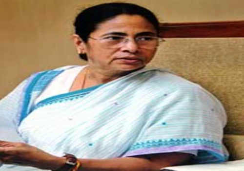 Mamata Banerjee Announces Salary Hike for Bengal Government Doctors, Extends Private Practice Limit