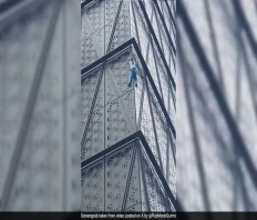 Polish 'Spider-Man' Tried To Scale 30-Storey Building With No Ropes, Arrested