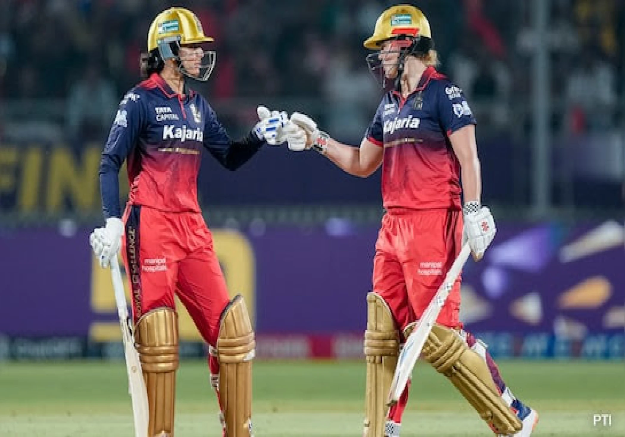 Mandhana–Wol Record Partnership Powers RCB to Dramatic Final-Over Victory