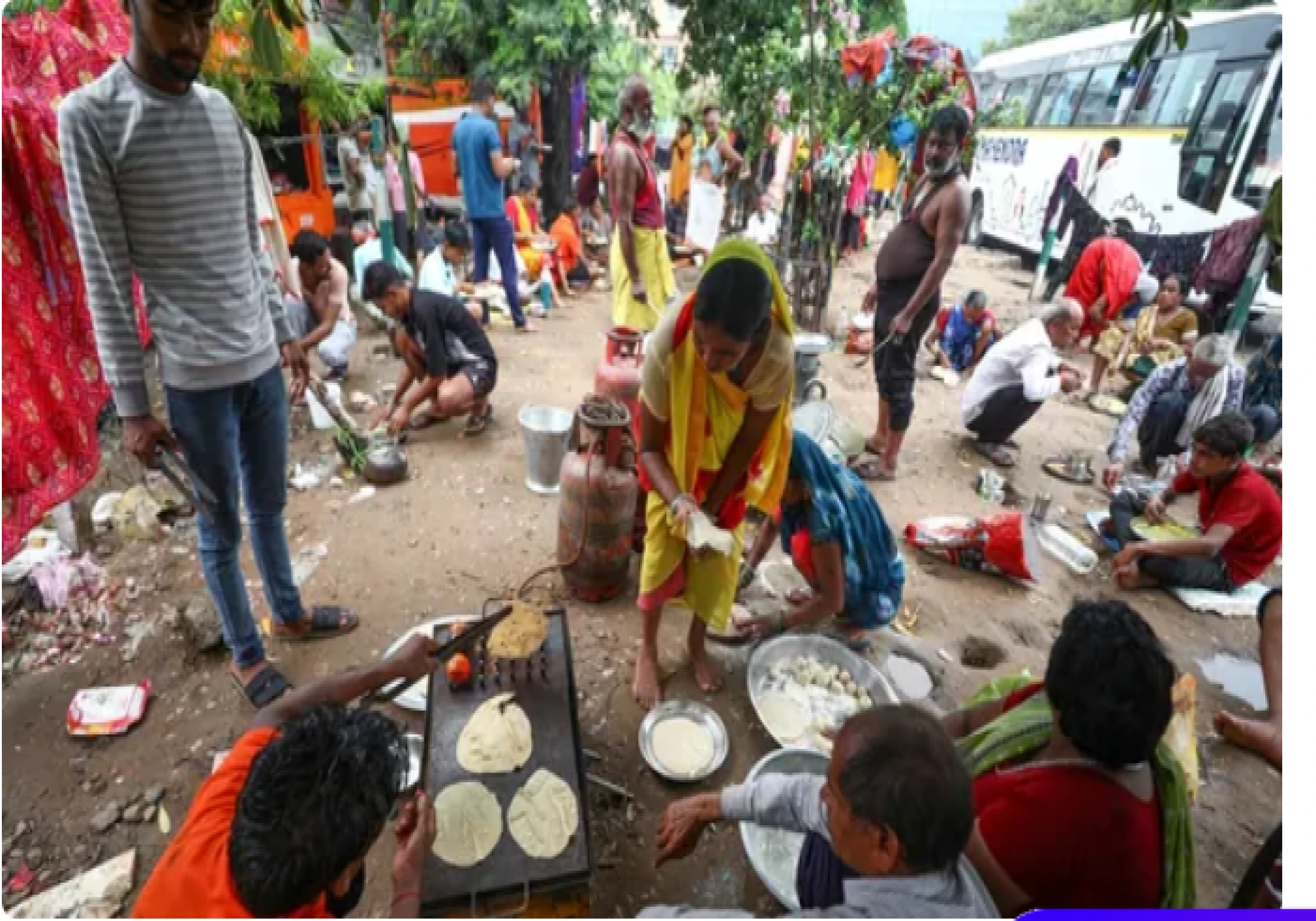 36 Injured After Amarnath Yatra Buses Collide During Breakfast Stop, Rescue Operations Underway 36 Injured After Amarnath Yatra Buses Collide During Breakfast Stop, Rescue Operations Underway