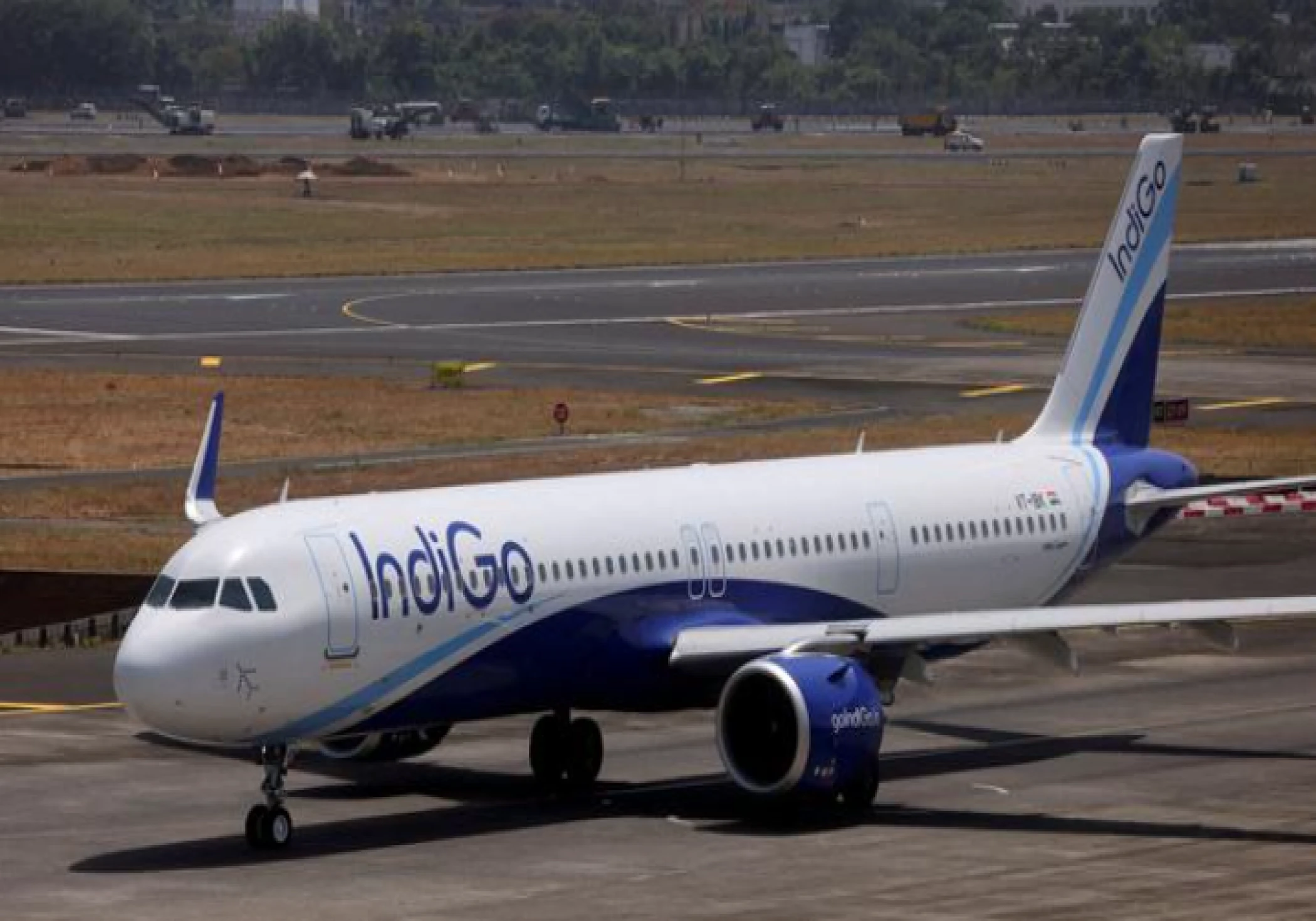 IndiGo’s Mumbai-Delhi Flight Receives Bomb Threat, Security Agencies on High Alert IndiGo’s Mumbai-Delhi Flight Receives Bomb Threat, Security Agencies on High Alert