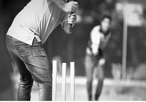 30-Year-Old Cricketer Collapses and Dies During Water Break in Jhansi Match