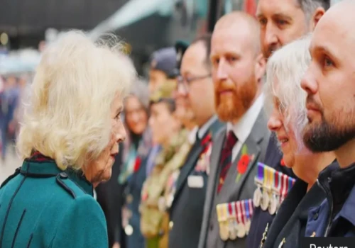 Kate and Queen Lay Armistice Day Wreaths as Nation Pays Tribute