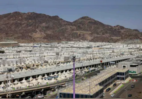 42 Indian Pilgrims Feared Dead in Bus-Tanker Collision Near Medina