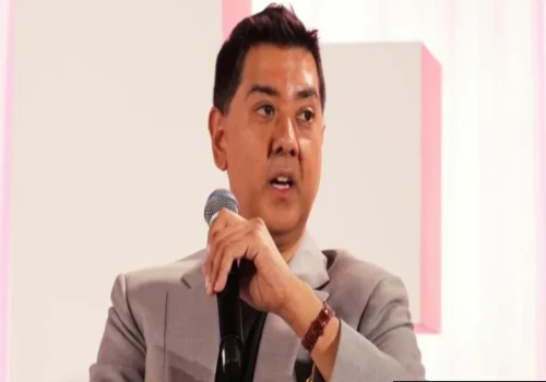 US Judge Blocks Detention of British Social Media Campaigner