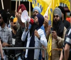 Hindu Worshippers Attacked by Khalistani Supporters at Canadian Temple; Leaders Warn 